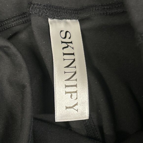 Skinnify Resistance Band Booty Leggings Womens Medium 4 Bands Black Stretch - Picture 4 of 7